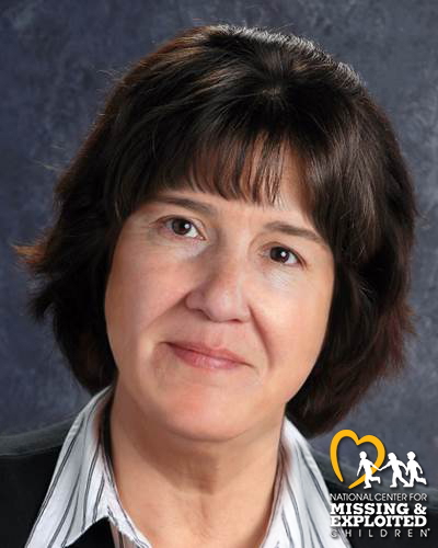 Deborah Spickler Desaparecida desde 24 de julio de 1968 en Vernon, CT Deborah Spickler Desaparecida desde 24 de julio de 1968 en Vernon, CT