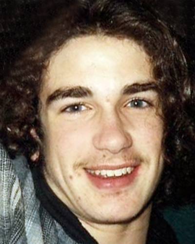 Peter Mccoll Desaparecido desde 28 de agosto de 1995 en Berkeley, CA