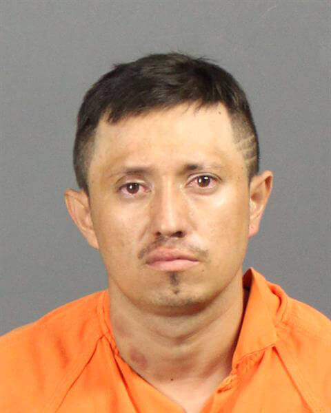 un hombre de aurora es declarado culpable de abuso de menores despues de que un nino de 3 anos ingiriera fentanilo de un alijo de drogas