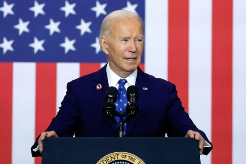 biden firma en silencio 50 proyectos de ley en nochebuena