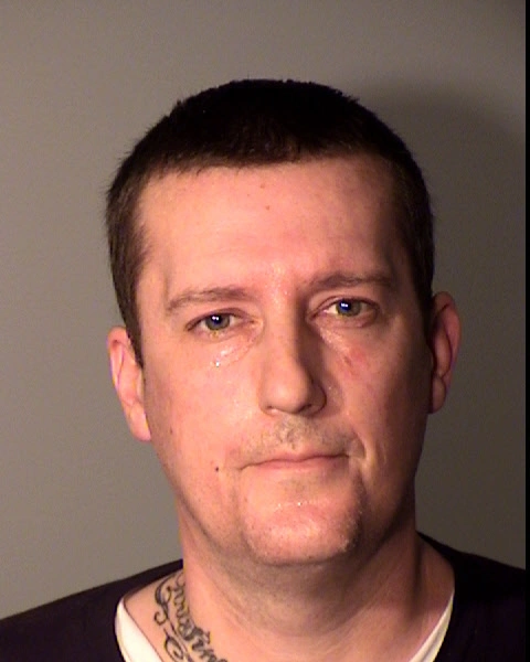 un hombre de connecticut se enfrenta a multiples cargos de abuso de menores tras un incidente de violencia domestica en new london