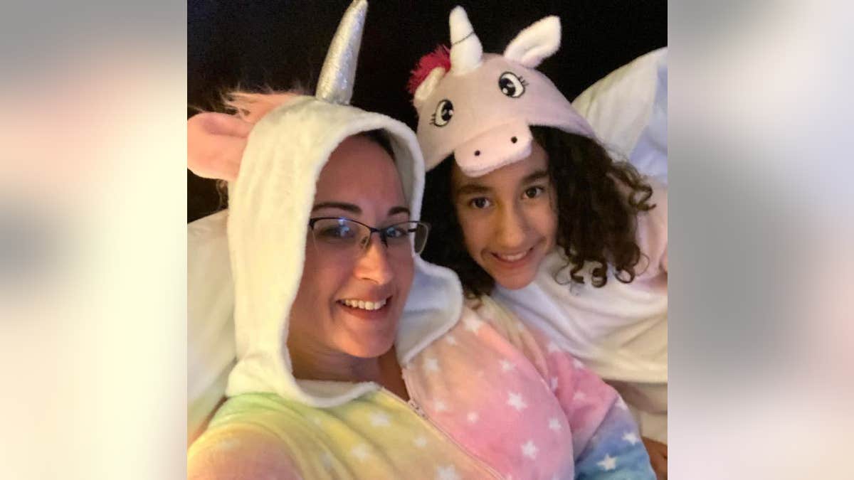 Felicia Loalbo-Meléndez y mamá