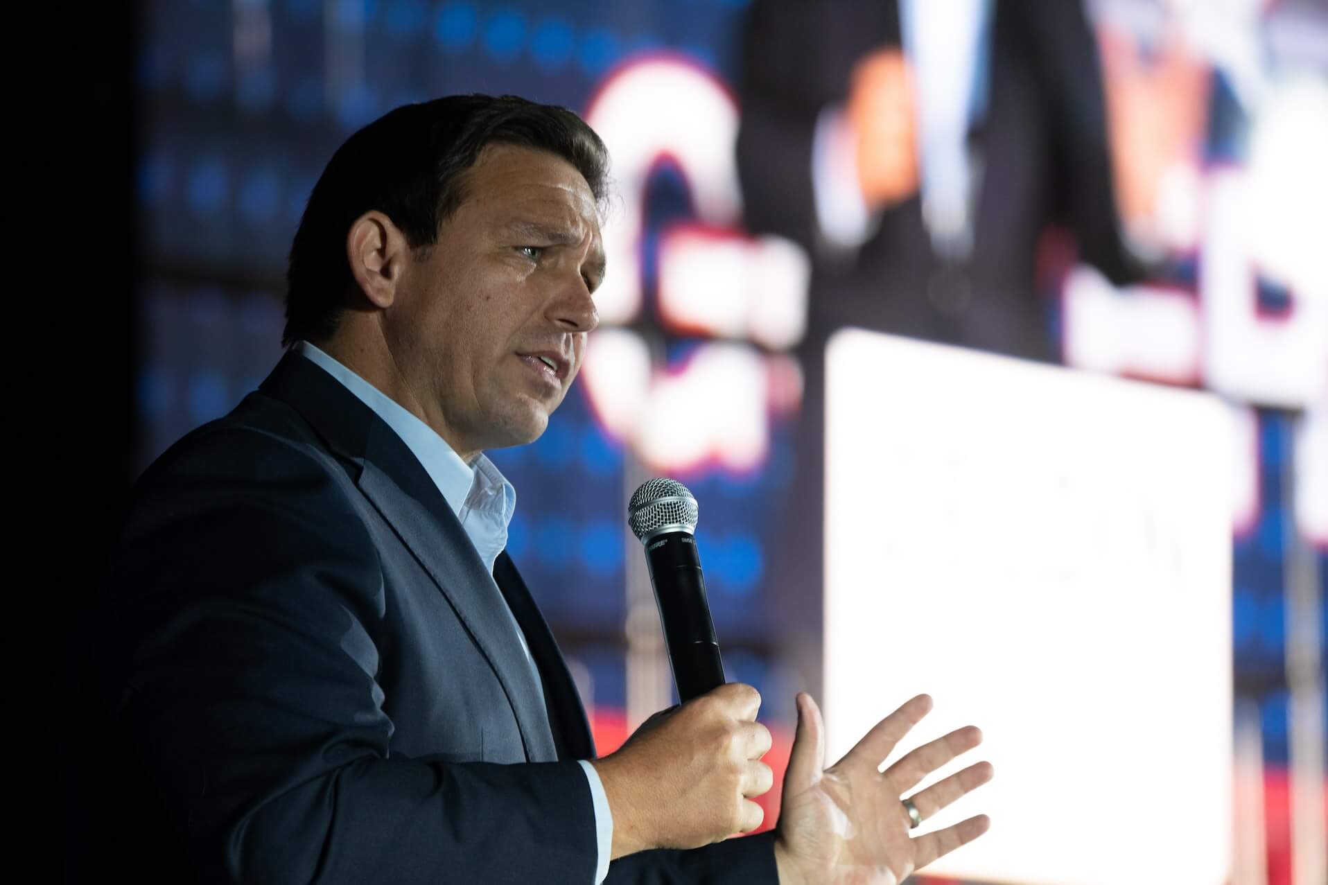 florida amplia la ley no digas gay hasta el secundario