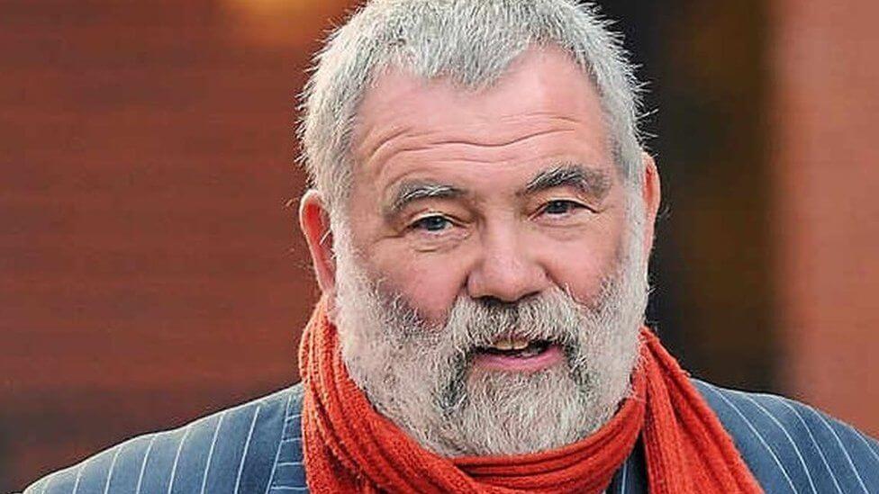 el ex profesor de musica de la escuela malsis david hope encarcelado por abuso sexual