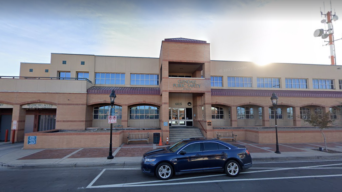 Exteriores del Departamento de Policía de Glendale