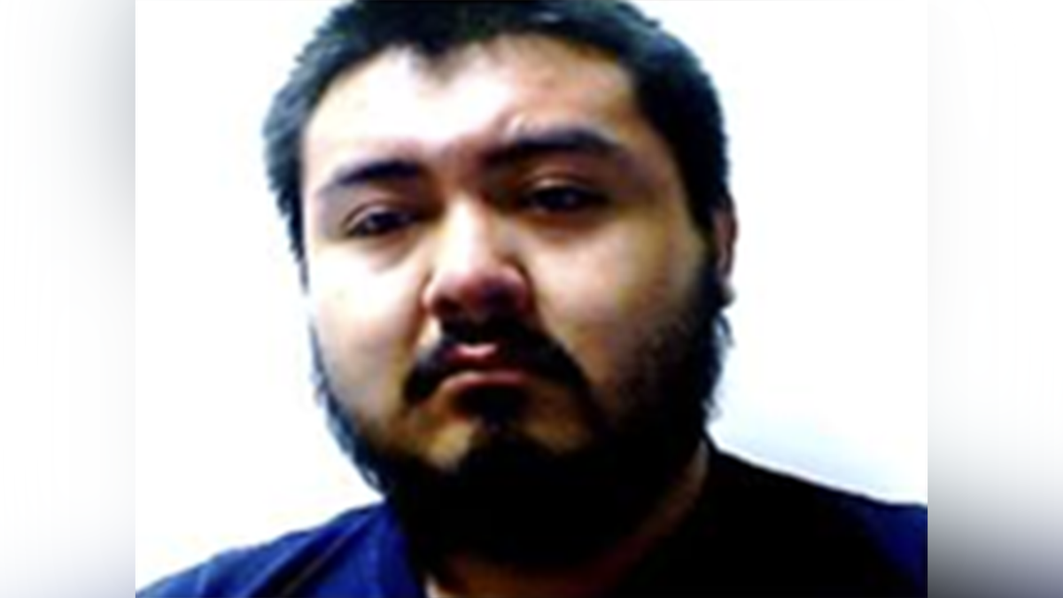 Jheremy Julian Morales-Juárez, de México, fue condenado por tener material obsceno de niños.