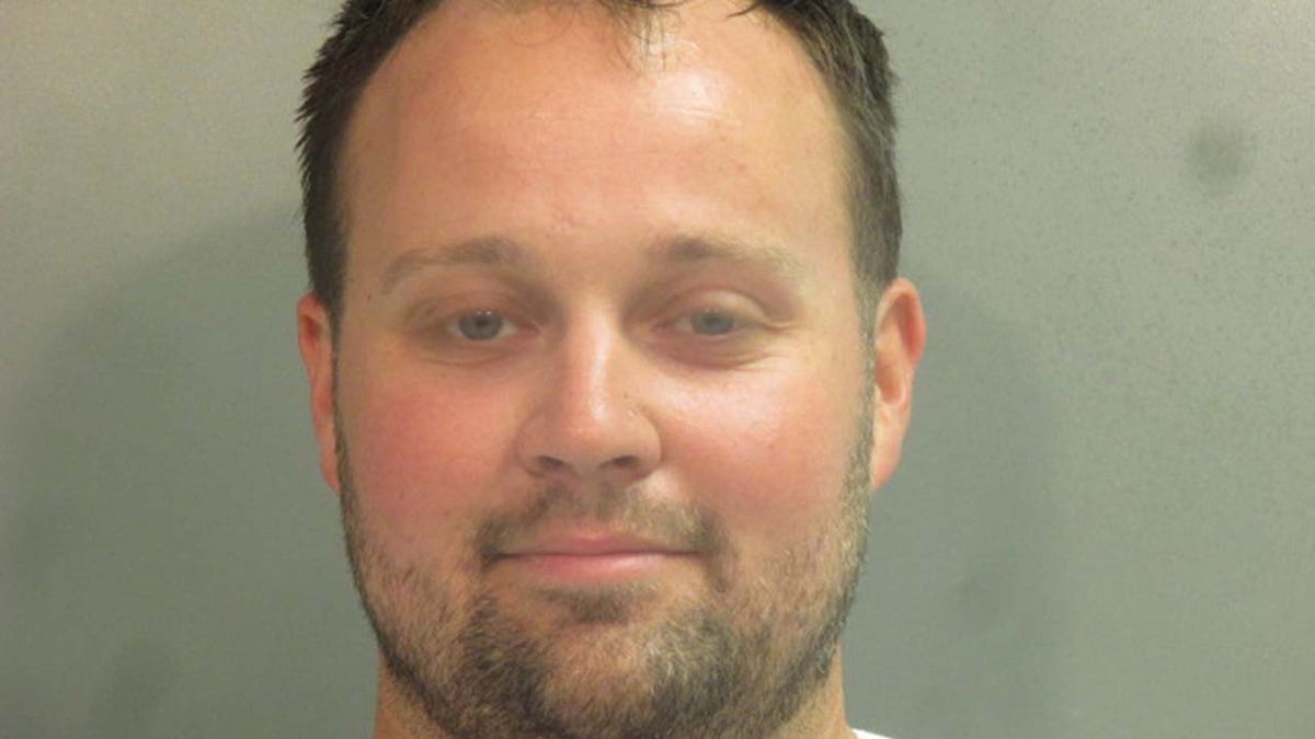 Foto policial de Josh Duggar.