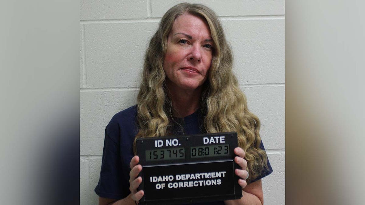 La nueva foto policial de Lori Vallow