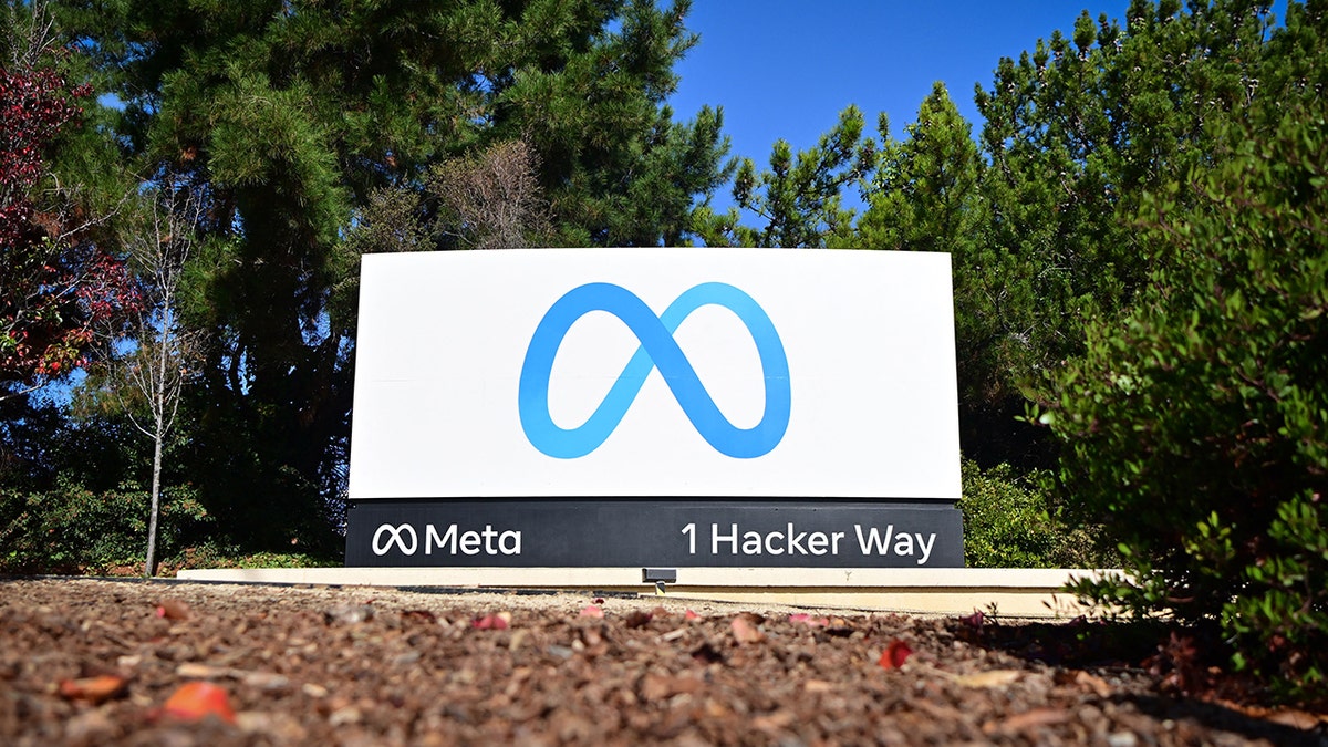 Logotipo meta