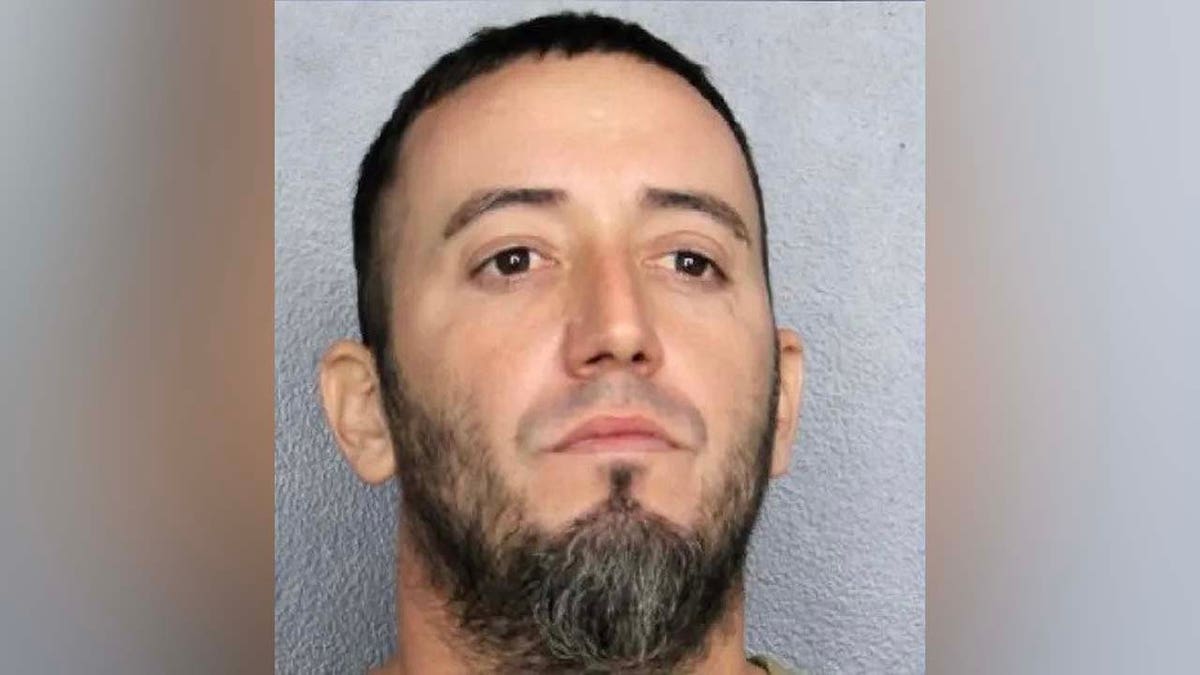 Michael Díaz