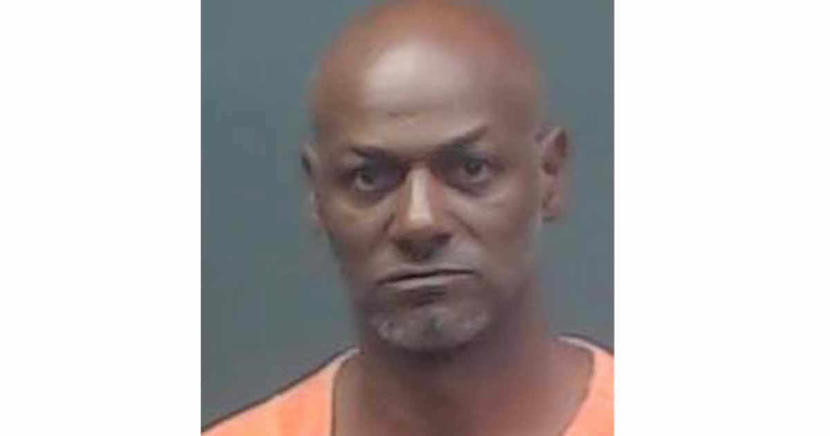 delincuente sexual registrado que se enfrenta a la acusacion de abuso sexual de un nino de 8 anos en el condado de bowie