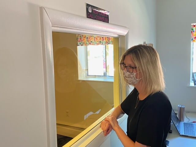 el centro de cuidado infantil de healthbeat ayuda a sobrevivientes de abuso infantil